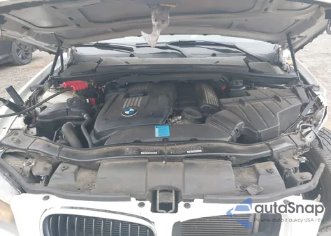 2011 BMW 328I xDrive z USA, uszkodzony, nr VIN WBAPK5C53BA655230